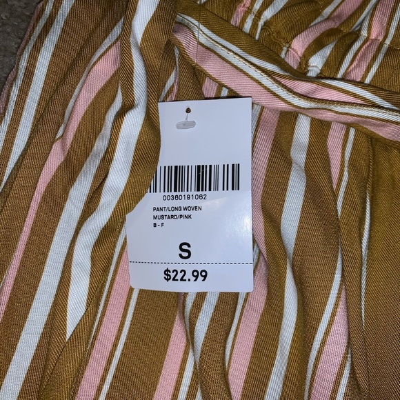 NWT Forever 21 Baggy Pants - Picture 2 of 4